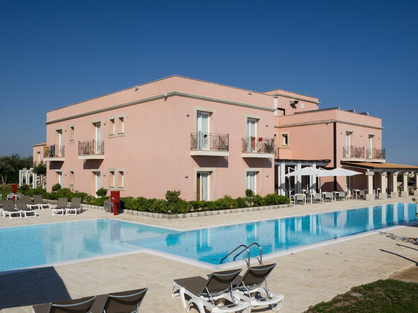 Danieli 4*